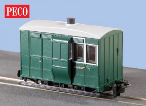 GR-535 Peco OO-9 4 Wheel Brake Coach with Buffers Freelance